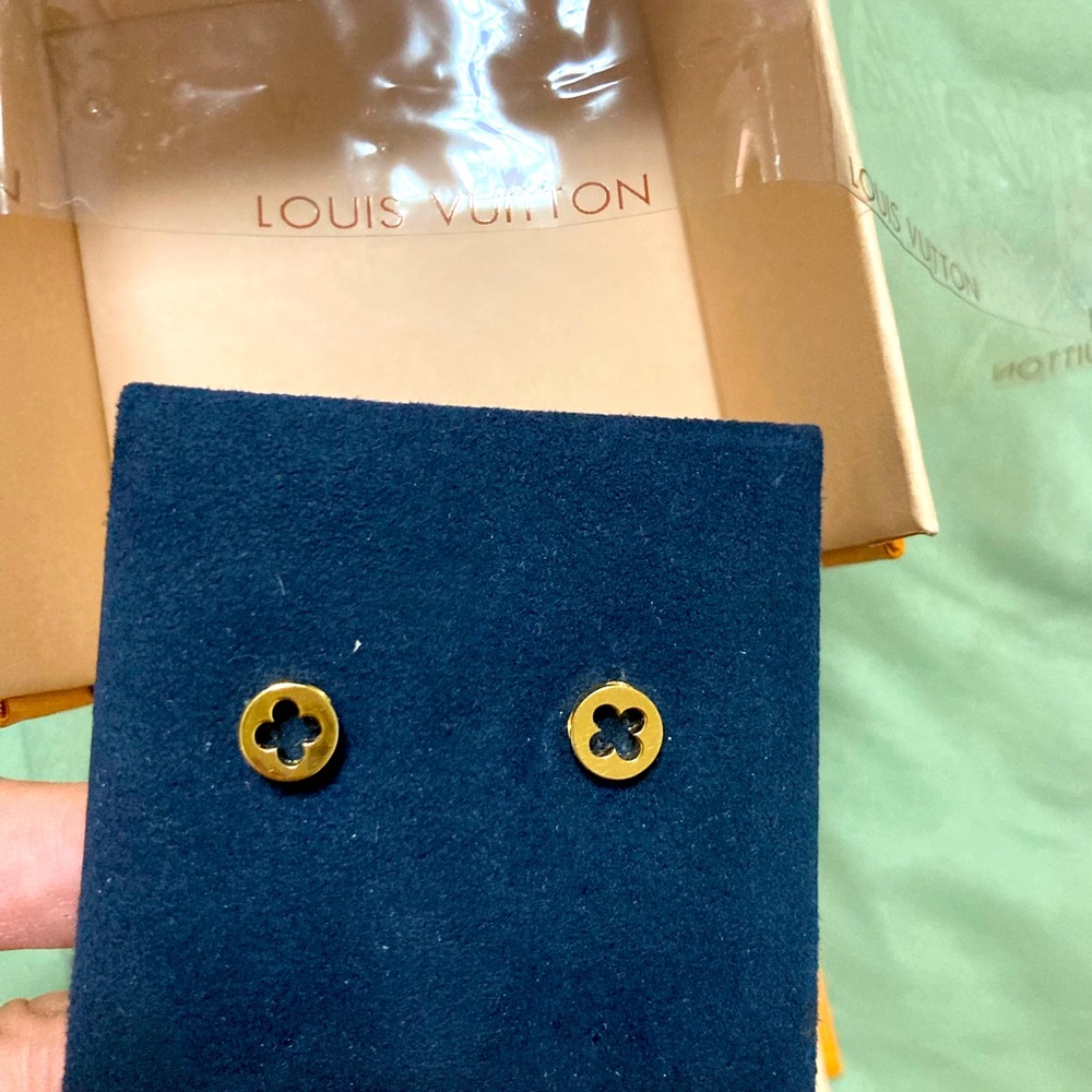 Louis Vuitton Empreinte 18k Gold Stud Earrings